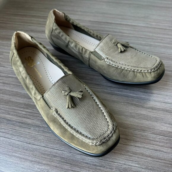 SAS Hope Slip On Loafer - Green Tund Size 9.5 M $145 - Picture 1 of 9